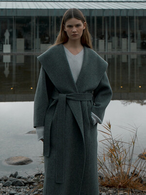 HANDMADE WIDE COLLAR ROBE COAT