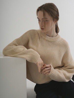 Round Shoulder Damage Knit (Cream_beige)