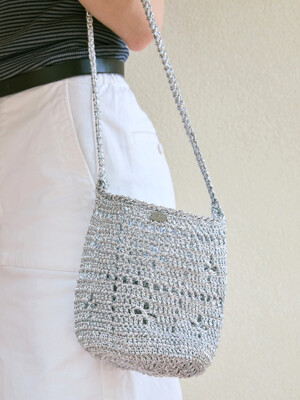 No.214 / Lily Metallic Crochet Bucket Bag _ Silver