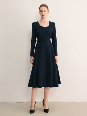 DAHLINA U-neck flared long dress (Ivory/Deep navy)