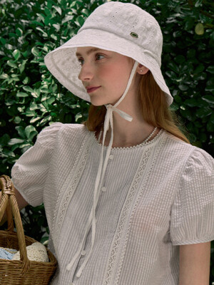 Amy Lace Ribbon Bucket Hat - White
