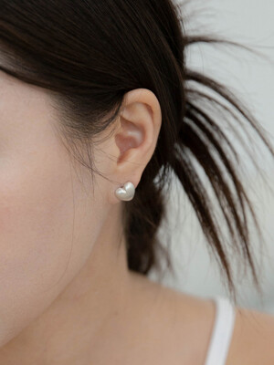 sanding texture heart earring