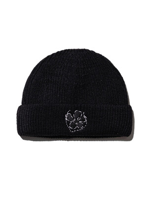 STRAWBERRY FLOWER BEANIE MFTAC003-BK