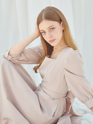 [단독] Stila Square-Neck One-piece (Beige/Black)