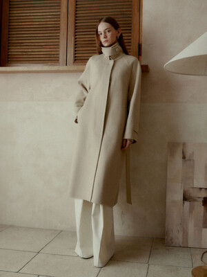 BERN Classic Wool Handmade Balmacaan Coat_Classic Beige
