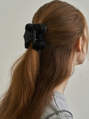 Padded ribbon hair claw clip, Misha