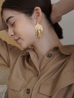 TB100E earring