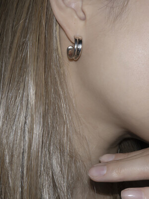 Concave earrings