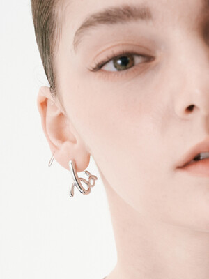 lovely H wave earrings (2color)