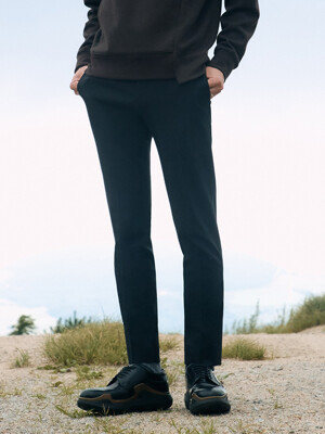 Slim-Tapered Italian Stretch-Wool Suit Trousers_2color