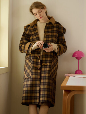SR_Horn button plaid hooded coat_BROWN