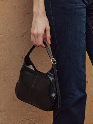 [단독]Renee Hobo Bag_Black