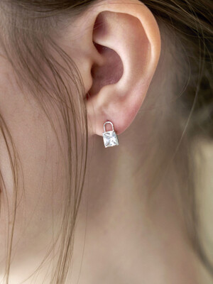 Cubic Lock earring