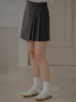 Pleats overlap A-line mini skirt_Charcoal