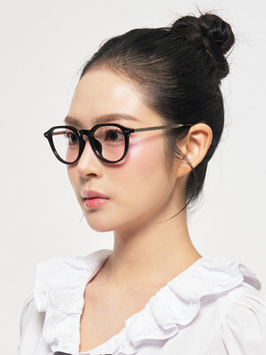 X.YOUNG GLASS BLACK