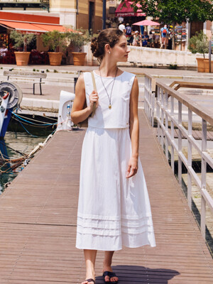 Noah Dress White