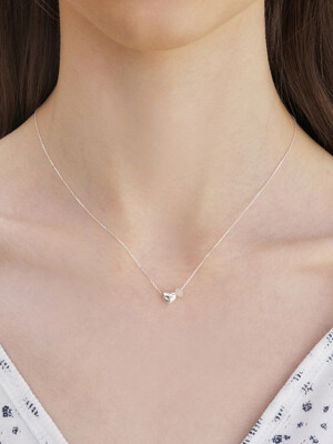 dahlia heart stone necklace