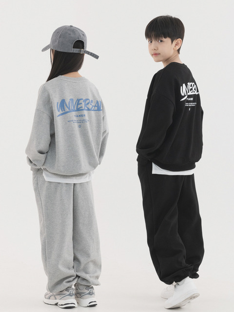피아네르 kids_[SET] 유니버셜 맨투맨&조거 팬츠 셋업 (2color)