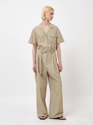 Belted Two Tuck Pants Beige