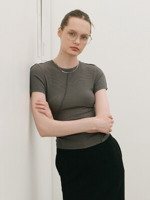 Back cut-out Diagonal stitch Short Sleeve T Charcoal