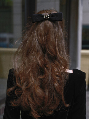 Velvet Diana Hair Ribbon