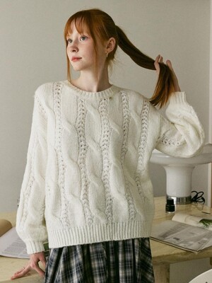 A CABLE KNIT PULLOVER_IVORY