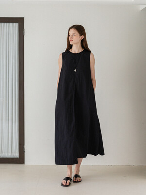 Amelie Sleeveless Dress Black