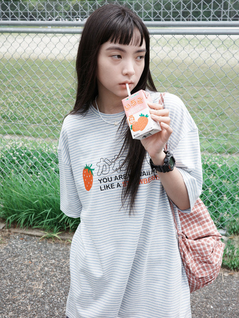 원더비지터]Ascii Pink Heesu Overfit T-shirt [White]