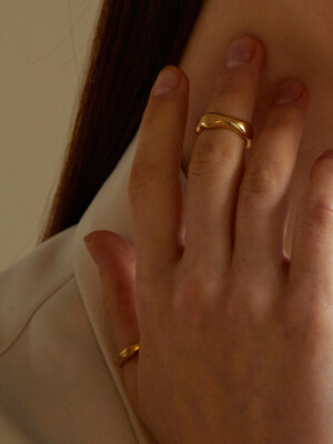 Rippling Thick Ring (gold)