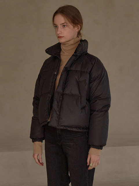 오프닝프로젝트]W Logo Short Down Jacket - Ivory