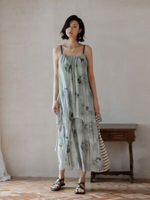 LS_Irregular hem seaside dress