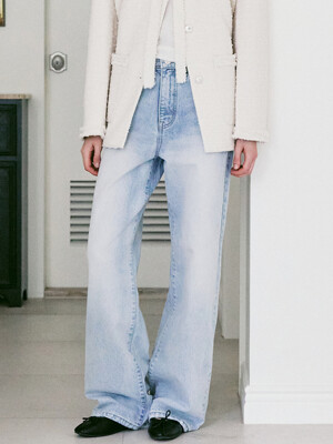 A WIDE BLUE DENIM PANTS_LIGHT BLUE