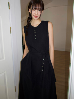 amr1424 belt sleeveless one-piece  (2color)