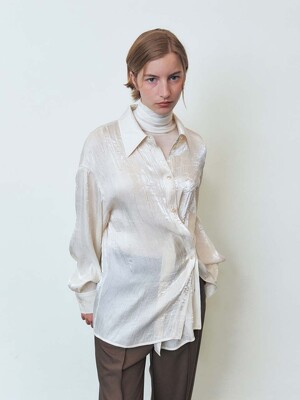 RTF CRINKLE SIDE BUTTON BLOUSE _2COLORS