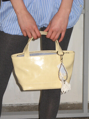 0001 Peasy Bag_Butter