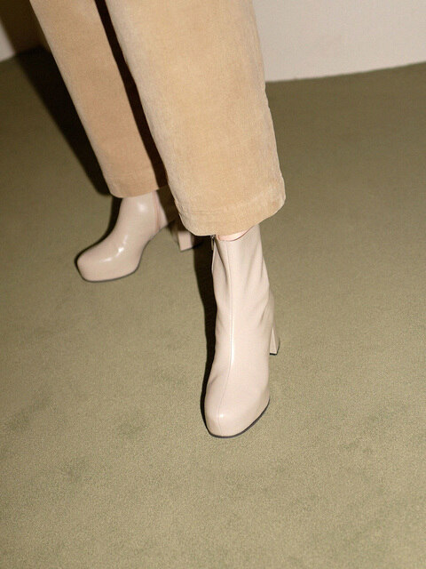 부츠 - 쇼쉬르라팡 (CHAUSSURE LAPIN) - Vox Platform Boots in Wrinkled Dove Gray Box