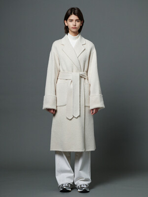 Suri alpaca hand-made robe coat - Ivory