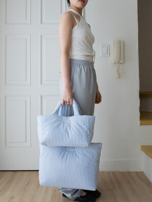 Large stripe padded bag _blue