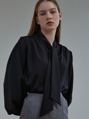 타이블라우스F/W 블랙 AD198