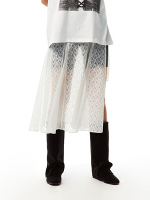 LACE GORED SKIRT (WHITE)