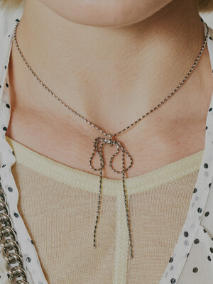 Dot Ribbon necklace