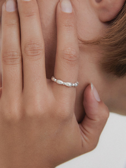 [韓国人気ジュエリー] nff plump heart ring-olive 엔프프]plump heart ring-olive