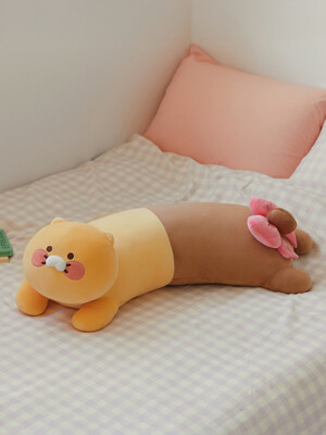 리본 커브 바디 필로우_춘식이