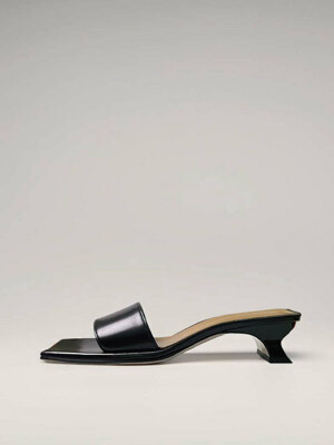 CECILY MULES IN BLACK