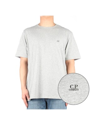 [CP컴퍼니] 23FW (15CMTS046A 005100W M93) 남성 로고 반팔 티셔츠