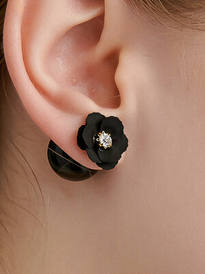 Black Flower Frontback Earring Ie375