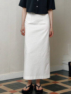 textured maxi skirt (ivory)