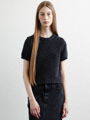 alpaca boucle knit short sleeves (charcoal)