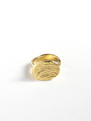 The Silence of the Sea Ring Gold