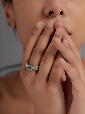 빅토리아 쁘띠 그린 반지 (Victoria Petite Green Ring)